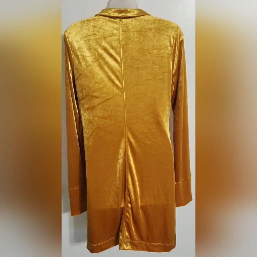 NWOT Free people Shayla Velvet Mini size M yellow